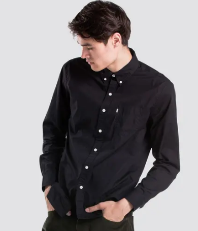 Levi's - Classic One Pocket Long Sleeve Button Up Shirt